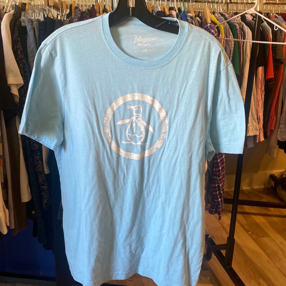 Men’s Original Penguin T Shirt / Size L / Light Blue